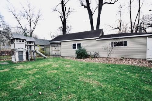 1745 102 St, Chicago IL 60643-2027 exterior