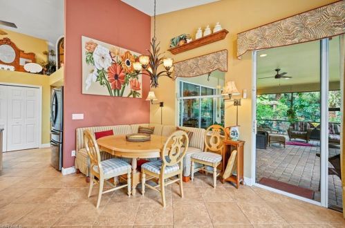 671 21 St, Naples FL 34120-1810 exterior