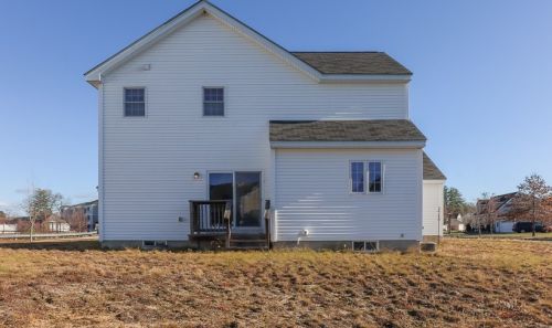 63 Alice Dr, Concord NH 03303-2034 exterior