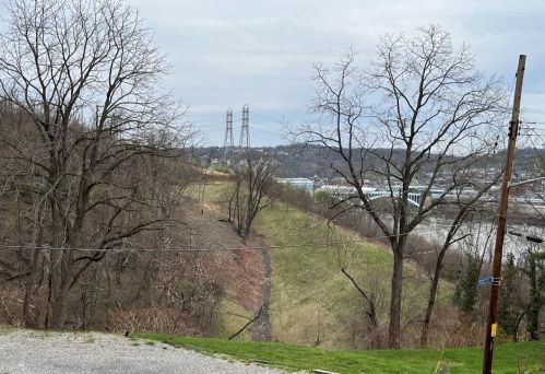 2161 Ley St, Pittsburgh PA 15212-3619 exterior