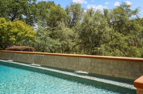 6069 Aldea Dr, Folsom CA 95762-7717 exterior