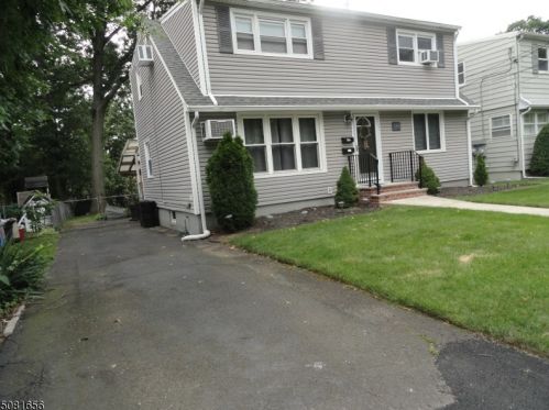 198 10th Ave, Paterson NJ  07506-1638 exterior