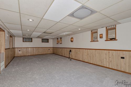 2220 Jackson St, Waukegan IL 60085-7354 exterior