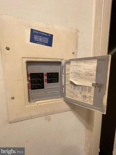 1900 17th St, Washington DC 20020-4703 exterior