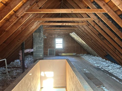 8524 Blue Mound Rd, Milwaukee WI 53213 exterior