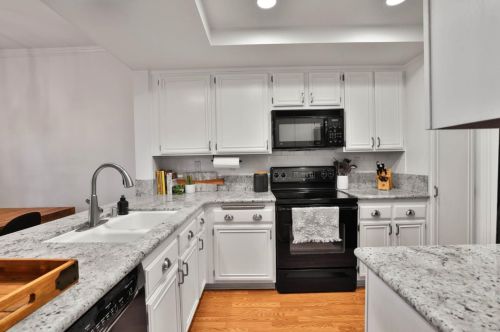 2086 Foxhall Loop, San Jose CA  95125-5986 exterior