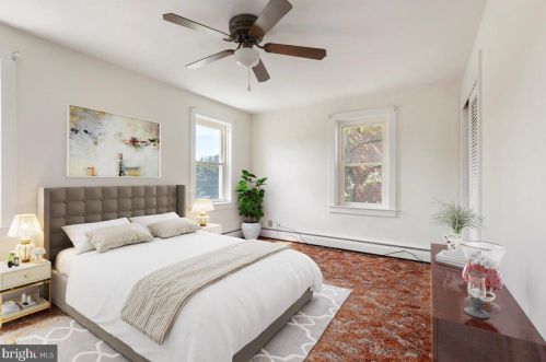 1115 St, Pottstown PA 19464-5865 exterior