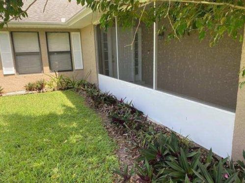 1429 Proctor Ln, Fort Pierce FL 34983-3983 exterior