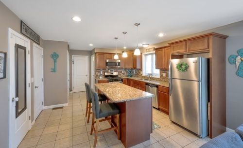 77 Laurence St, Springfield MA 01104-2609 exterior