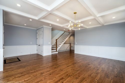 5520 Luna Ave, Chicago IL  60630-1312 exterior