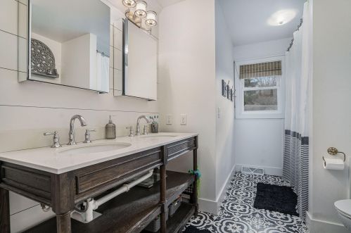 1122 Highgate Rd, Kalamazoo MI  49006-2774 exterior