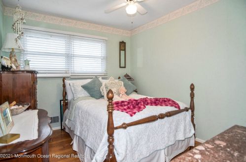 22 Connecticut Concourse, Jackson Twp NJ 08527-1425 exterior