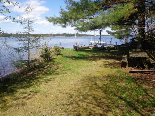 7088 Van Rd, Duluth MN 55803-9363 exterior