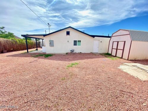 1829 37 Dr, Phoenix AZ 85029-1109 exterior