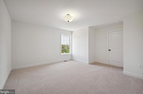 214 Elm Ave, Media PA 19063-5742 exterior