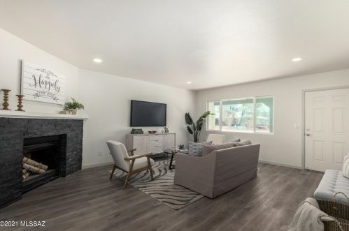 3814 Mars St, Tucson AZ  85741-1956 exterior