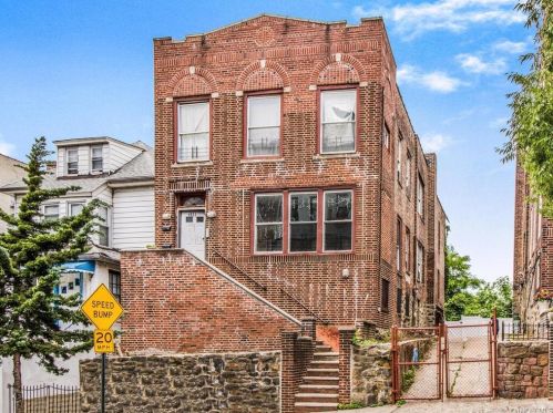 1923 Hennessy Pl, Bronx NY 10453-2910 exterior