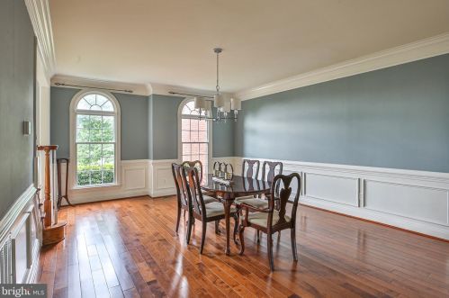 17674 Tobermory Pl, Leesburg VA  20175-7052 exterior