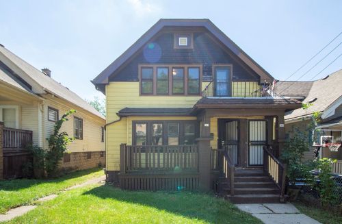 541 Ring St, Milwaukee WI 53212-1934 exterior