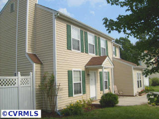 14202 Traywick Dr, Chester, VA 23836-8501