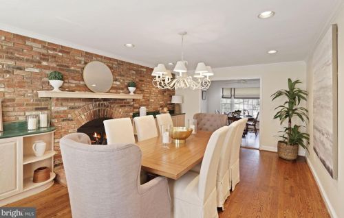 1539 Blue Meadow Rd, Rockville MD 20854-2622 exterior