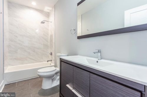 1500 26 St, Philadelphia PA 19121-4602 exterior