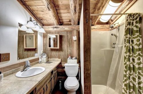 3122 Antioch Campground Rd, Gainesville GA 30506-1776 exterior