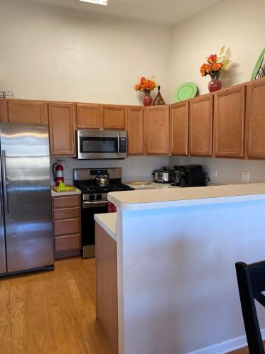 1330 Harvest Dr, Joliet IL 60403-0953 exterior