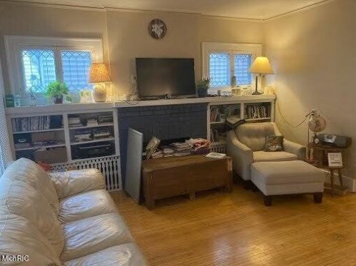 455 Lovell St, Kalamazoo MI 49007-4635 exterior