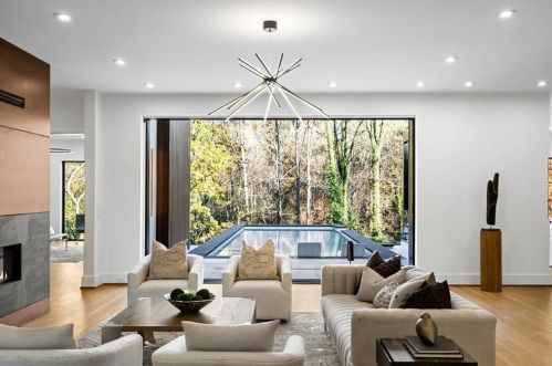 4645 Lake Forrest Dr, Atlanta GA  30342-2537 exterior