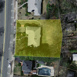 704 Walnut St, Newton MA 02459-1418 aerial view