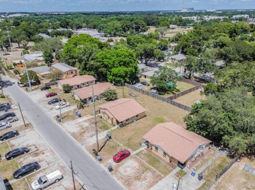 3811 56th St, Tampa, FL 33619-1062