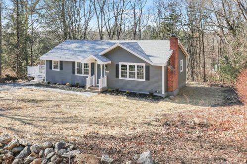 263 Mccall Rd, Exeter CT  06249-2427 exterior