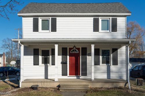 603 Division St, Big Rapids, MI 49307-1917