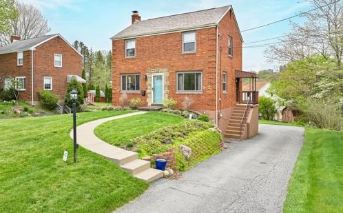 1172 Balmoral Dr, Pittsburgh, PA 15237-6252