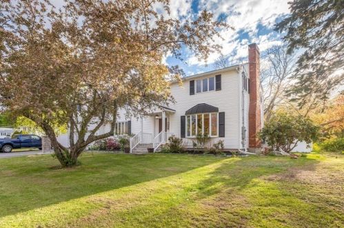 80 Milk St, Methuen, MA 01844-4620