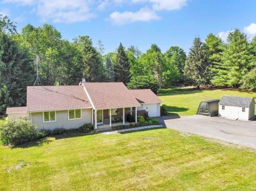 241 Lebanon Ave, Exeter, CT 06249-2305