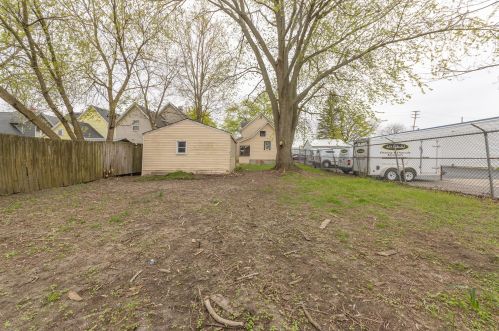 913 Jackson St, Kalamazoo MI  49001-3018 exterior