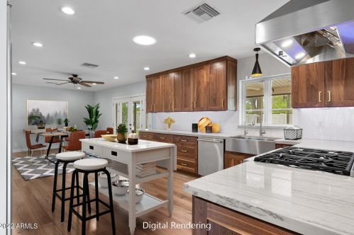 7803 13th Ave, Phoenix, AZ 85021-7121