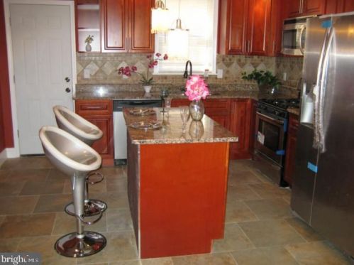 1617 19th St, Philadelphia PA  19145-1437 exterior