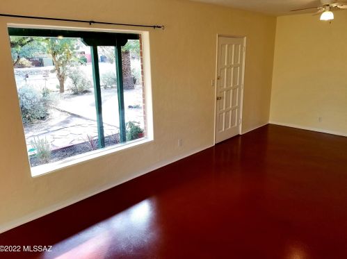 1723 Linden St, Tucson AZ 85705-8935 exterior