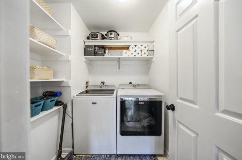 1690 Heather Ln, Huntingtown MD 20639-4109 exterior