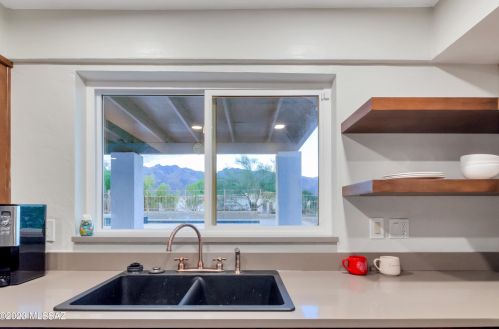 4701 Camino Gacela, Tucson AZ  85718-6813 exterior