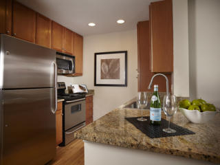 3535 Ball St, Arlington VA  22202-4426 exterior