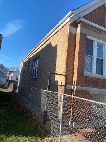 5334 Paulina St, Chicago, IL 60640-2025