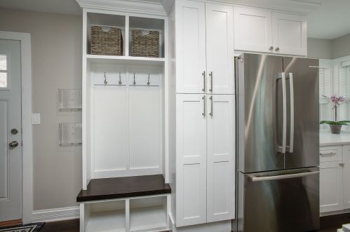 860 Linden Ave, Elmhurst IL 60126-5312 exterior