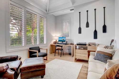 1132 7 St, Naples FL 34102-7334 exterior