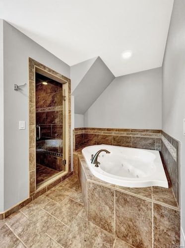 855 Bennaville Ave, Bham MI  48009-3668 exterior