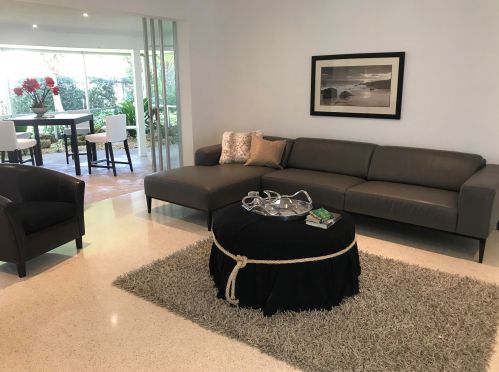 1083 4th St, Boca Raton FL  33486-4509 exterior