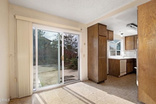 3450 Schooner Walk, Oxnard CA 93035-1642 exterior